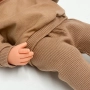 Zestaw dresowy dla lalki Miniland 32 cm, cynamon