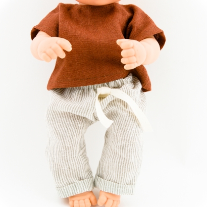 Ubranka dla lalki Miniland lniana koszulka i spodnie w paski