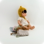 Czapka z włóczki dla lalki Miniland 38 cm